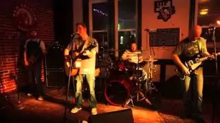 Diamond Star Halo @ Windber Hotel - Low