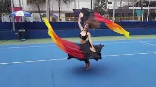Karen Bueno - Dança do ventre com véu fan - Virada Circulista 2022