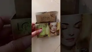 Lotus Herbals Radiant Gold facial kit Review #shivizone #skincare #facial