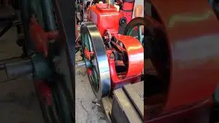 IHC famous / Titan 2 1/2 hp Hit & Miss engine, How slow can it run?