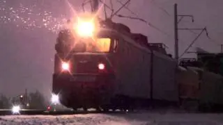 ВЛ10-1427 со снегоочистителем ПОМ1-004 + ВЛ11-502