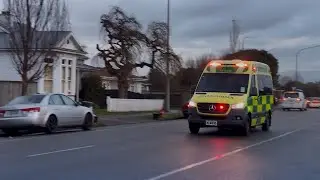 St John Ambulance NZ - Central 185, Responding to an incident. Catch #001