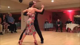 Anayansi Macherel y Kristian Velazquez bailan Corrientes y Esmeralda (A.Lacava-A.Vargas, 1954) )