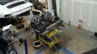 Porsche 993 Clutch & 90k Service Time Lapse - Day 3