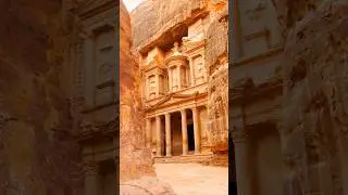 Incredible scenes in Petra!🏜️✨📸🌏 #jordan #travel