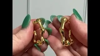 These earrings are so adorable!! Staple piece!