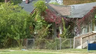 Though this South Richmond house was condemned in 2018, it still stands, concerning neighbors