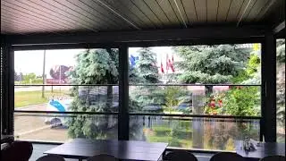 GHILOTINE AUTOMATIZATE (GEAMURI CULISANTE PE VERTICALĂ) PENTRU &Icirc;NCHIDEREA TERASEI | PERGOLA LUX
