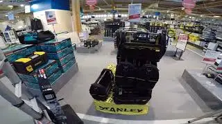 Market budowlany w Szwecji - potężny asortyment i brak budżetowych narzędzi .