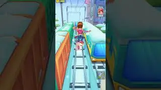 Subway Princess Runner #shorts #viral #trending #ytshorts #subway