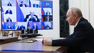 Putin signals openness to US peace proposal as Ukraine warns of pivotal moment