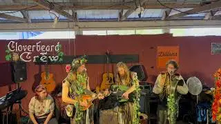 Korobuschka- Cloverbeard & Ship