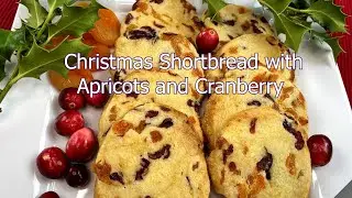 Delicious Christmas Shortbread with Apricots and Cranberry