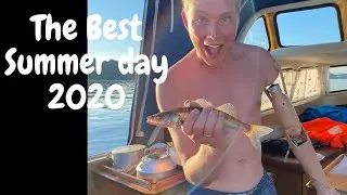 24 h on a boat with a 4-year-old and a amputee