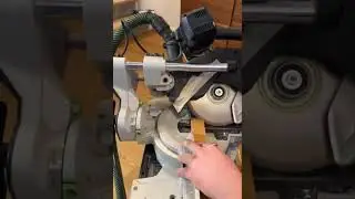 Parkett auf Gehrung s&auml;gen/ S&auml;ge /Parkett schneiden s&auml;gen /Parkett verlegen / Kleber auftragen /Eiche