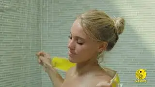 Nayoya Exfoliating His and Her's Shower Loofah Set