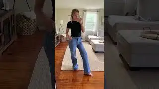 These jeans are stretchy and so comfortable! True to size 🤍 #fashionnova #fashionnovapartner