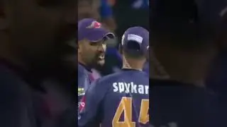 Dhoni's first test wicket  #indiancricketer #msdhoni #indiancaptain