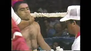 ROBERT QUIROGA VS AKEEM ANOFOEOSHEV FULL FIGHT
