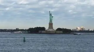 Statue of Liberty - Liberty Enlightening the World - by Dan Gritsko