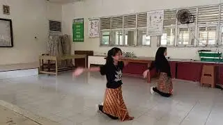 SENI TARI PRAKTEK SENI BUDAYA - SMP PARAMARTA 1 SEPUTIH BANYAK