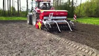 Case IH Puma CVX 165 mit P&ouml;ttinger Kombi