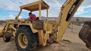 Ford 755 Backhoe With Extendahoe
