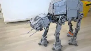 LEGO Star Wars 10178 Motorized Walking AT-AT