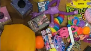 Things4allgirlypops is live! Fidget trading with happy girl! ❤️💗🥳