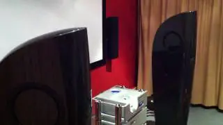 KEF Concept Blade Chord Electronics Part 2 Hi-Fi Underworld - Pearls Girl
