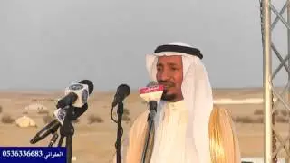الشيخ طلال ابن غنيم يسلم الجيب الشاص للفائز بالمركز الاول في سباق الهجن بينبع