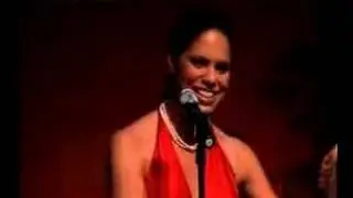 Soledad O'Brien accepts HOLA Award 2006