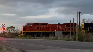 CF&E 4032 leads the Lima to Fort Wayne with a horn show