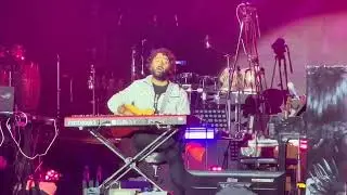 Arijit Singh sang Nepali songs #Afulai in Kathmandu, Nepal. #ArijitSingh #LiveConcert  #PrakatKumar