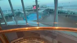 Atrium Lift