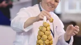 Bonjour Barossa - Croquembouche Demonstration