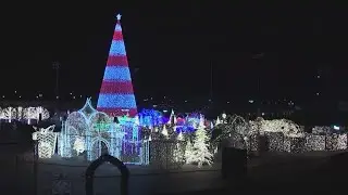 World's largest Christmas lights maze opens in Kansas City