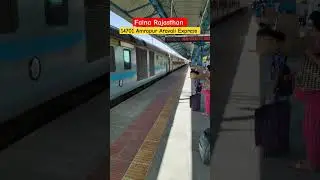 14701 Shri Ganganagar Bandra Amrapur Aravali Express Arriving Falna Rajasthan #train #indianrailways