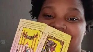 🌻Card of the Day🌻 Queen of Pentacles/4 of Wands 👑🏡