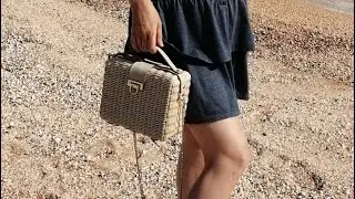 Mini wicker summer straw shoulder bag with leather and metal chain