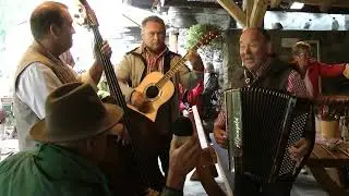 Stuanar Hitte im Zillertal -- Der Königsjodler --