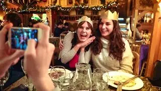 LONDON CHRISTMAS FRIENDS FUN!