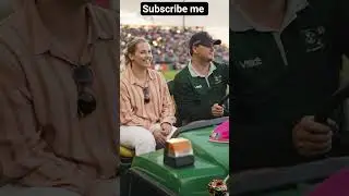 The scene is truly deserving of Alyssa Healy's stature as a modern cricket great #cricketaustralia