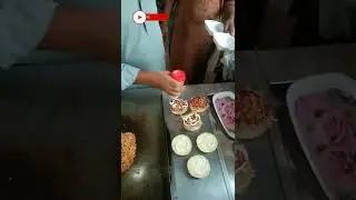 Karachi zinger burger KFC zinger burger pak food street india food street