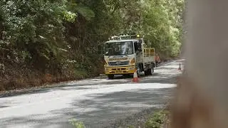 Line marking in paradise on Pine Creek Rd, Numinbah Valley 🍃