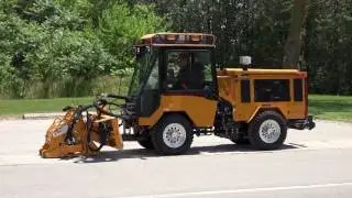 Trackless Articulating Sidewalk Tractor Performance