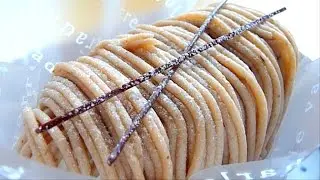 Eating Shortcake 