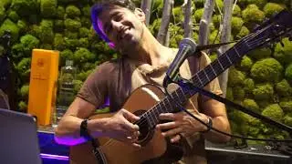Live Guitar & Voice _Antonio Provitina