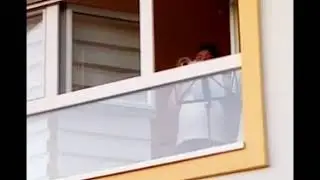 Musiker-Flashmob vom Fenster aus in Deutschkreutz
