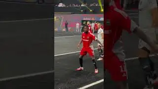GIGANTE! 🔥😱 Aos 50 anos, Z&Eacute; ROBERTO ESTREOU pelo Fluxo FC na KINGS LEAGUE BRASIL! #shorts